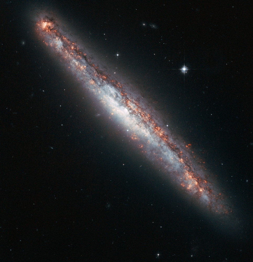 Galactic 'Fountain of Youth' Flows in Hubble Photo